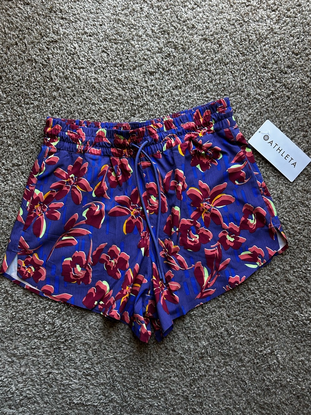 NWT Athleta Crossroads Athletic Shorts